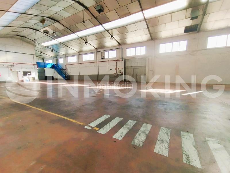 Foto b0a2c3cc-7c77-43fa-b70f-0e7799673ed4. Miete fabrikhalle mit heizung in Estación Coslada