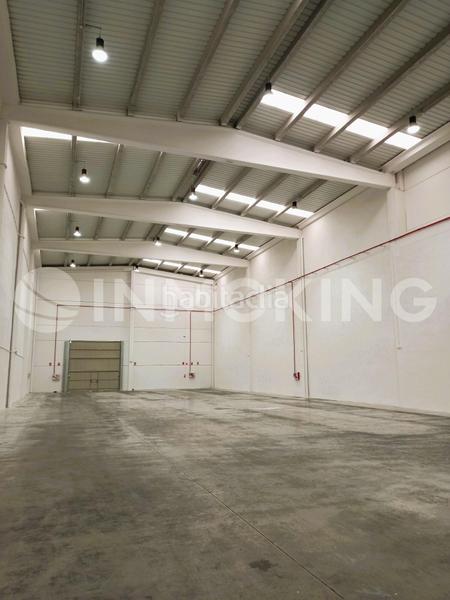 Foto df461569-5a8a-4075-8997-8b26cbb13444. Rent industrial building with heating in Montserrat-Parque Empresarial San Fernando de Henares