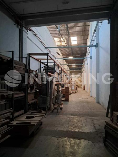 Foto 732c913f-b46a-4fdf-bbb5-58443004d542. Rent industrial building with heating in Silla
