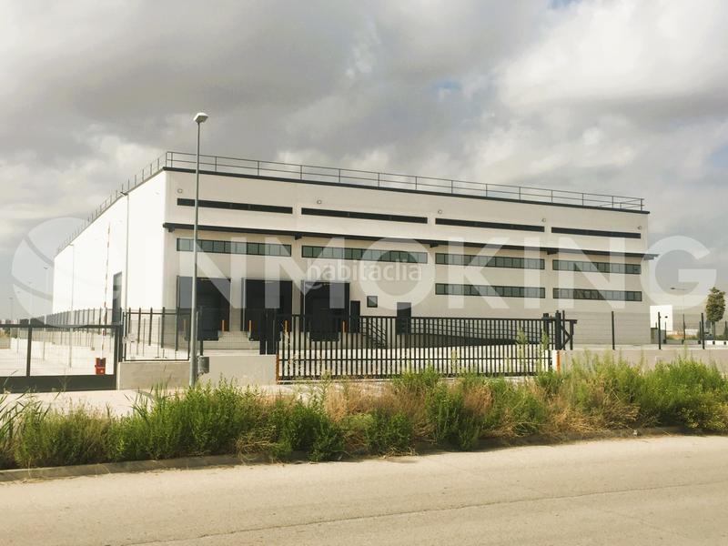 Foto adc53e53-edcf-4b6b-9b01-88b76f3a0410. Affitto capannone industriale in Zona Industrial Pinto