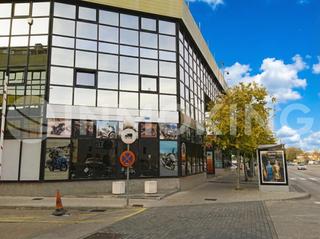 Edifici a Estación. Edificio de oficinas en coslada
