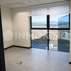 Affitto Ufficio in Calle de maría tubau 4. Oficina en alquiler maría tubau