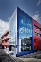 Building in Calle ciudad de eibar 4. Edificio corporativo paterna