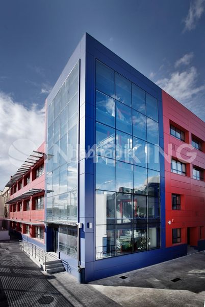 Foto 30f4a778-9cc4-4de4-b5a4-72aa93dd9cd5. Edificio en calle ciudad de eibar 4 edificio corporativo en Paterna