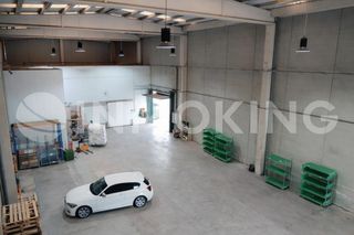 Miete Fabrikhalle in Barrio de las Fronteras. Nave f av. de la constitucion
