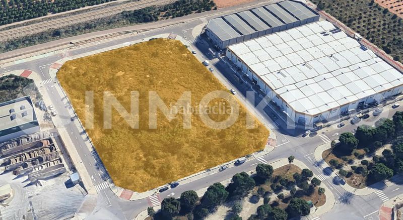 Foto fb0028a1-63bd-4e25-bfe8-f49004356f4e. Solar industrial a Quartell