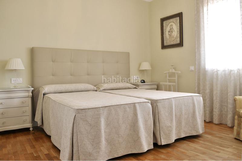 Foto 50e4d487-5928-4bcc-b528-413f1a784d7f. Àtic amb calefacció aparcament a Parque Avenida Jerez de la Frontera