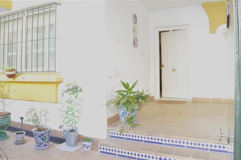Foto 01b0fe0e-7002-4228-b89f-b3d0a8358e36. Casa adossada amb aparcament a El Altillo Jerez de la Frontera