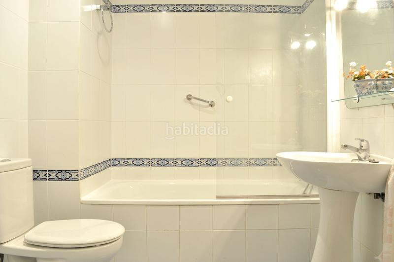 Foto 174486cd-bd45-46db-bb10-5a49c31db5bb. Casa adossada amb aparcament a El Altillo Jerez de la Frontera