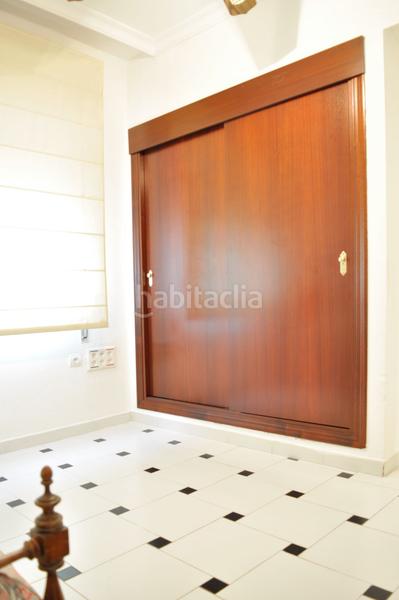 Foto 5008137c-c1de-45bd-841c-6607ea6f237a. Casa adossada amb aparcament a El Altillo Jerez de la Frontera