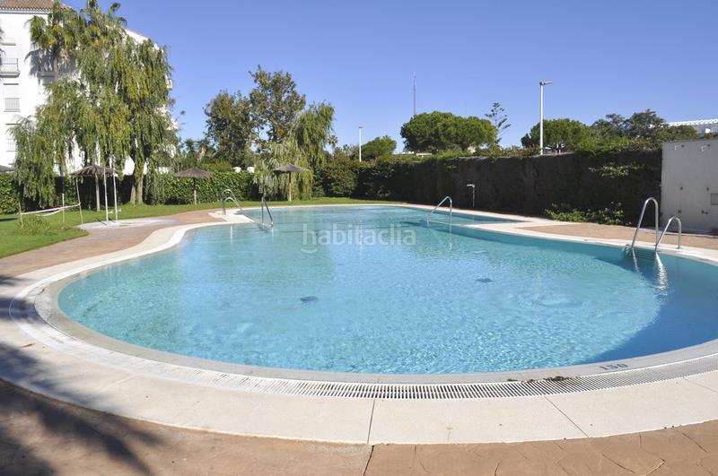 Foto 49826753-a628-4613-af9e-c1df7aff98b2. Etagenwohnung mit heizung parking pool in Costa Ballena Golf Rota