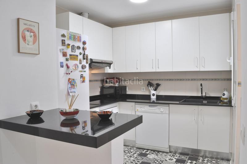 Foto 8f423dd8-f9ef-4e77-a161-186ba6301749. Etagenwohnung mit heizung parking pool in Costa Ballena Golf Rota