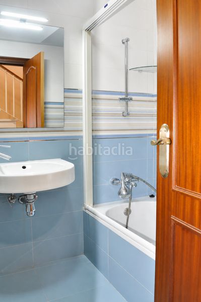 Foto 0ca01336-f8ea-4c43-a42e-b8bcb1aafd0a. Casa adossada amb calefacció a Crevillet Puerto de Santa María (El)
