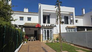 Casa adossada a La Barrosa. Adosado zona playa la barrosa