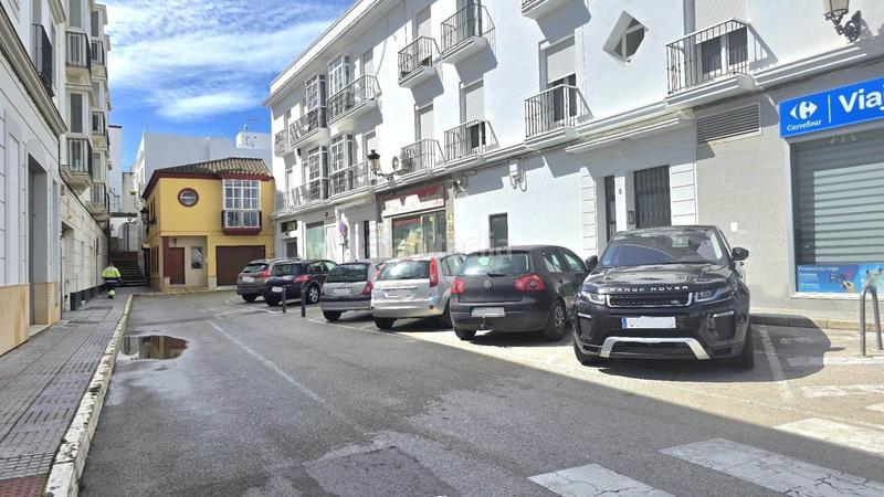 Foto a6eec69e-fb66-41a8-88b8-19e1bce5a3e2. Autoparkplatz in Núcleo urbano Chiclana de la Frontera