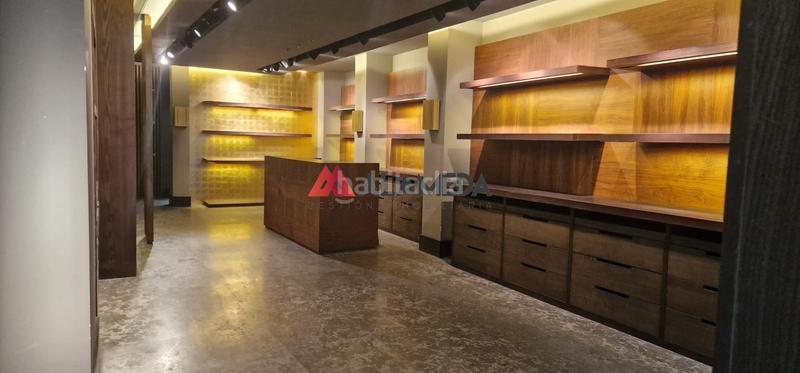 Foto 255891ac-0afa-4d05-9278-b031e0a839c9. Geschäftsraum in calle calle de la fuente 4 in Núcleo urbano Chiclana de la Frontera