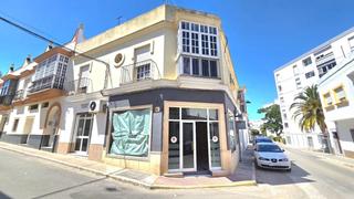 Lloguer Local Comercial a La Banda - Campo de Fútbol. Local comercial en avda de la libertad