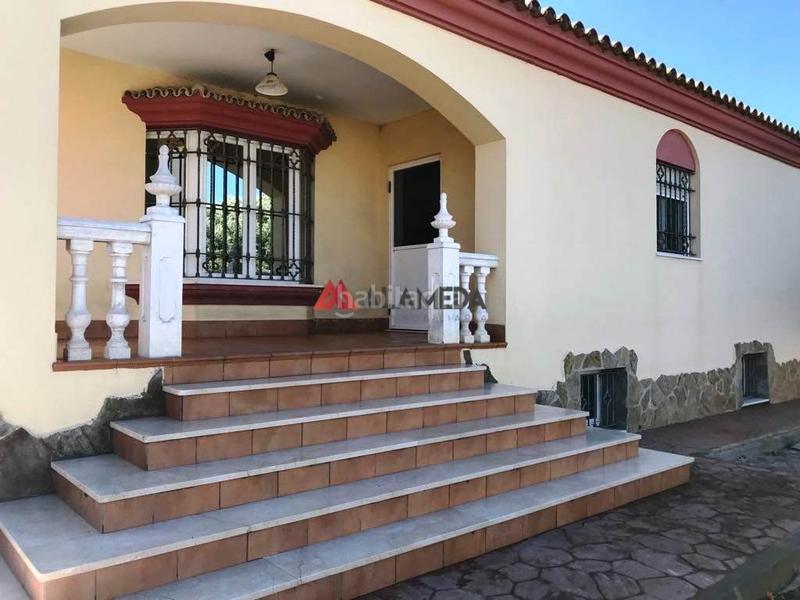 Foto c14dfb31-415c-4f2b-972c-86a4422d3be0. Chalet with heating parking pool in Las Lagunas - Campano Chiclana de la Frontera