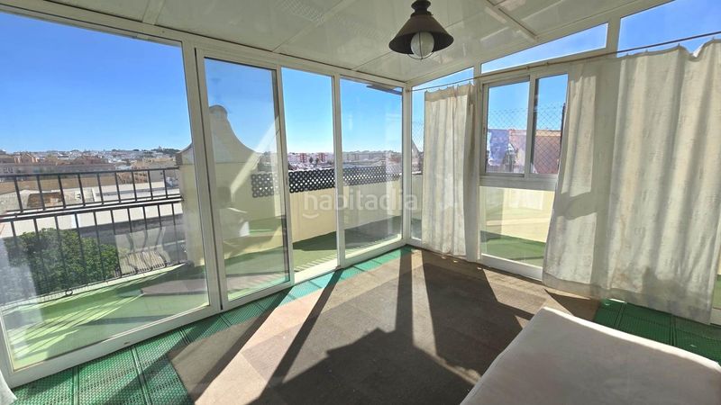 Foto 0e0806d7-4a2d-4c79-8607-ca38cce34c29. Dúplex a La Banda - Campo de Fútbol Chiclana de la Frontera