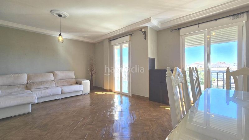 Foto 514b60a2-a4bf-4cee-b459-6984c1024164. Dúplex a La Banda - Campo de Fútbol Chiclana de la Frontera