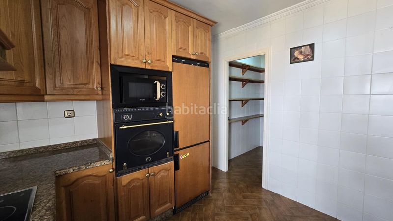 Foto 5223d656-b89e-40b7-85e0-8ec96926782a. Dúplex a La Banda - Campo de Fútbol Chiclana de la Frontera