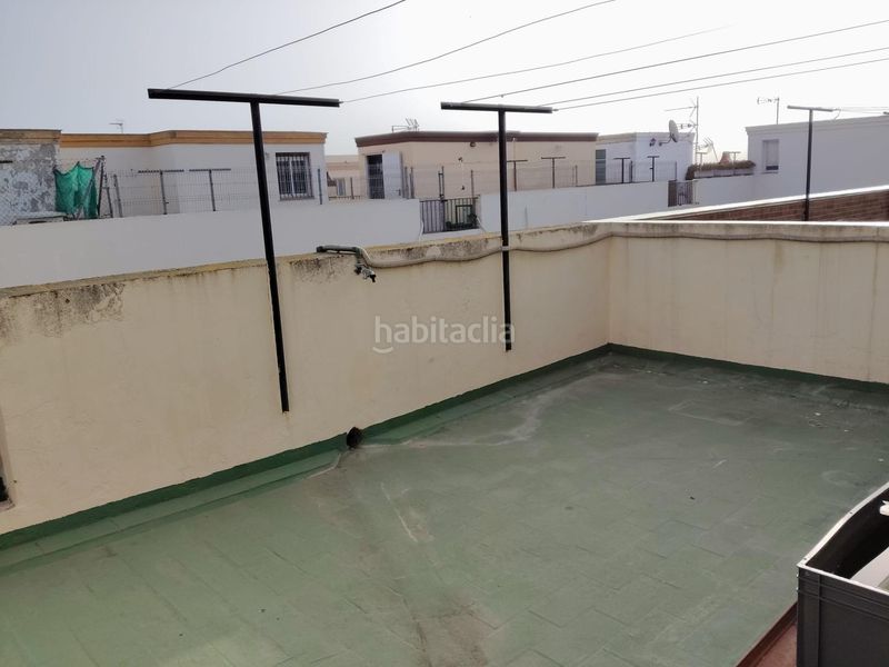 Foto 9e226872-2887-4e58-970e-c5b6258307d1. Dúplex a La Banda - Campo de Fútbol Chiclana de la Frontera