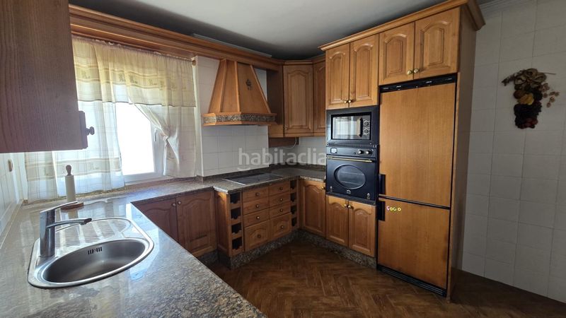 Foto c88d41b8-a85b-4934-bcba-549be32bffca. Dúplex a La Banda - Campo de Fútbol Chiclana de la Frontera