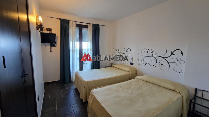 Foto 97be1bfc-3401-4074-872b-331002396822. Edificio in Medina Sidonia