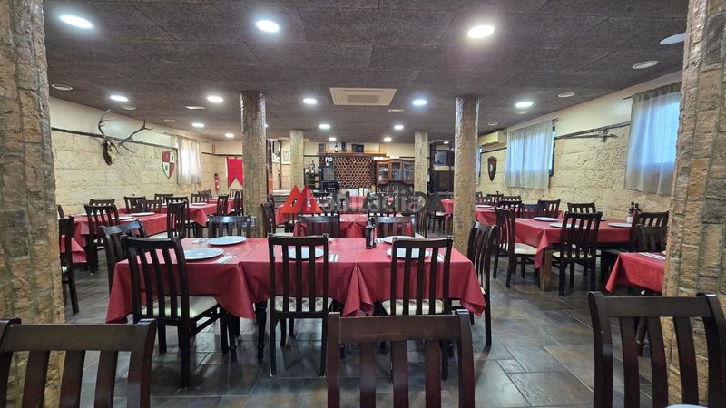 Foto b92d1817-5b3e-4e45-be91-d3f40817b459. Edificio in Medina Sidonia