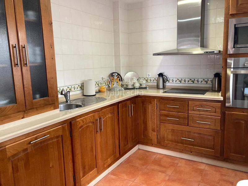 Foto 1f1251c5-02a4-468d-8e67-445608337cbd. Casa adosada adosado en buena zona en Benalup