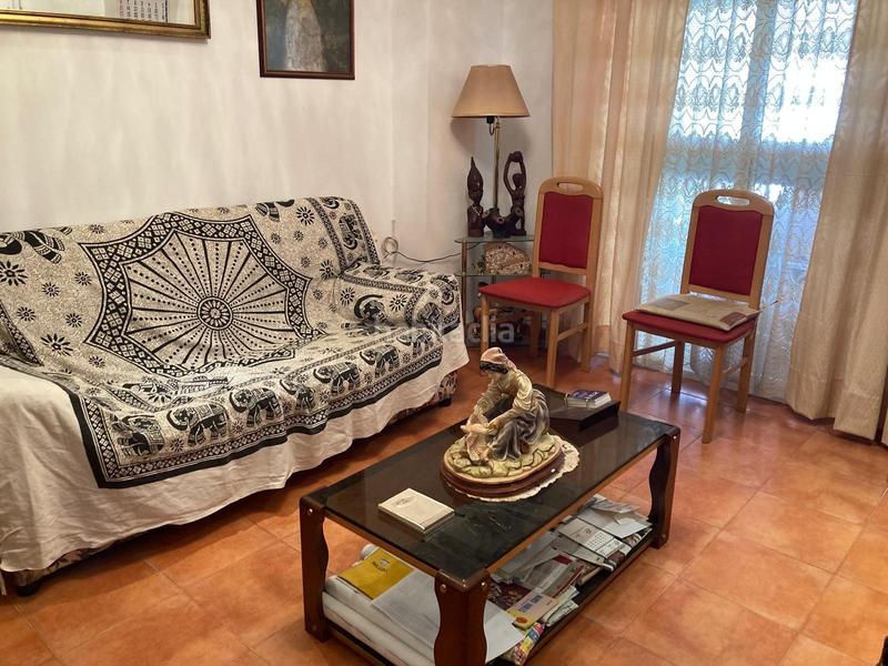 Foto d7f3a391-1bfe-491d-bd75-3bce9ab1c7f3. Casa adosada adosado en buena zona en Benalup