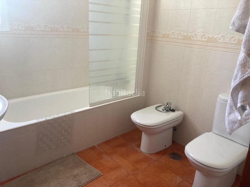 Foto e3d4f4d6-4bca-4c20-897d-f293f095e7cb. Casa adosada adosado en buena zona en Benalup