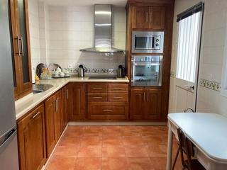 Maison jumele en Benalup. Adosado en buena zona