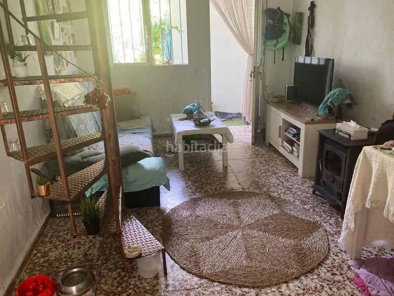 Foto a1eb508f-da67-4f6f-8a13-de0435901dd3. Masia amb aparcament a Barbate Barbate