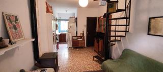 Masia a Barbate. Parcela con tres apartamentos