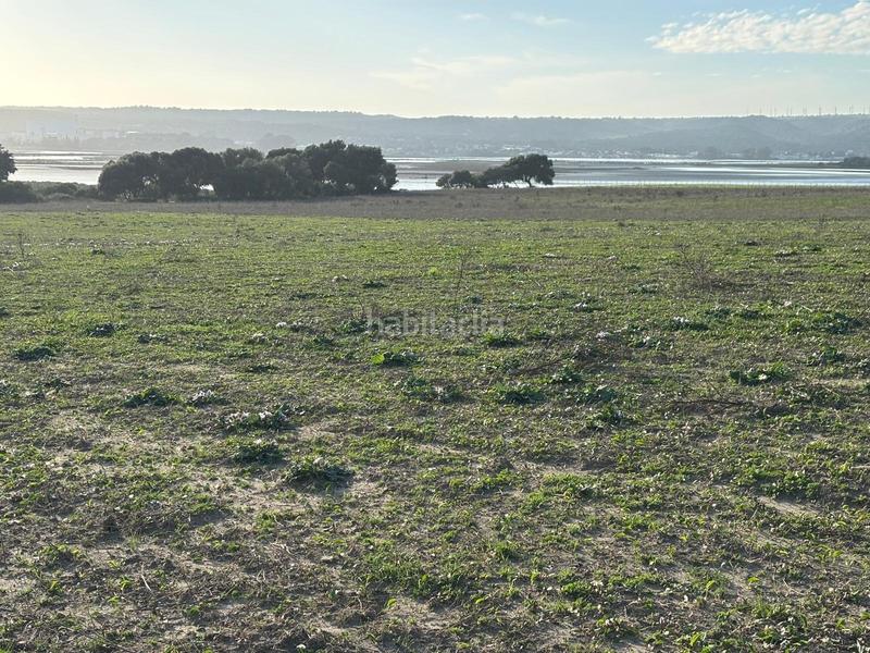 Foto b69c0f32-01c7-4ff4-bcd0-673e0f26e9a0. Terreno residencial estupenda parcela con bonitas vistas en Barbate