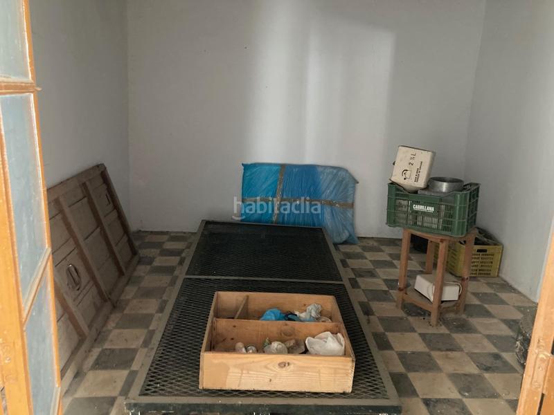 Foto 8f6c0149-ee7d-42a3-a05e-bcdb8e57a84a. Casa  para reformar con patio en Tahivilla Tarifa