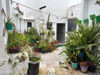 Casa en Vejer. Casa para reformar en casco antiguo de vejer
