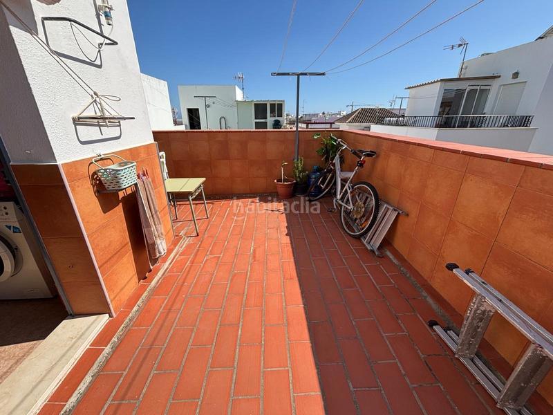 Foto 555d20a9-11db-4cac-8d4e-ac479ef60a26. Casa in Barbate Barbate