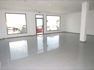 Miete Geschäftsraum in Vejer. Magnífico local comercial en vejer de la frontera