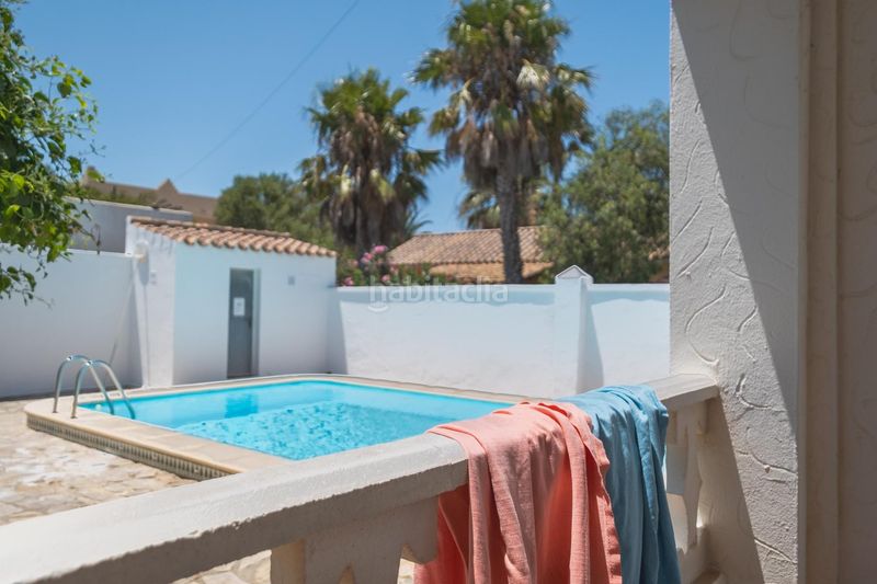 Foto fbef0c5a-5780-4570-97a5-48588cfe100b. Masia amb aparcament piscina a Zahora Barbate