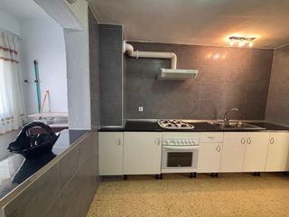 Etagenwohnung in Barbate. Estupendo piso