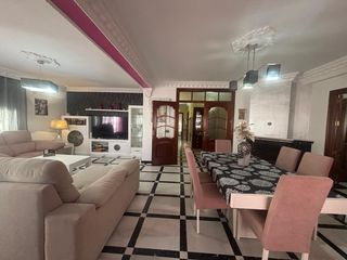 Haus in Barbate. Espectacular casa con excelente estado