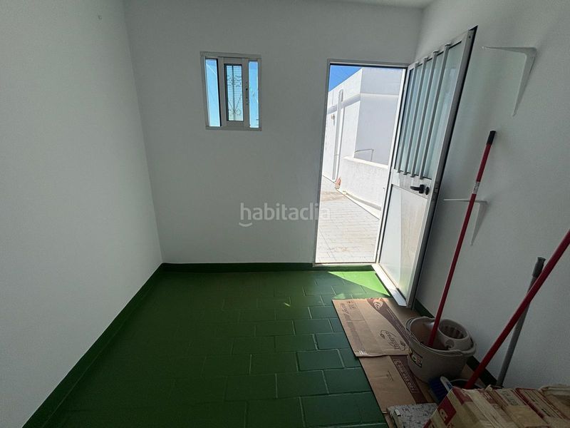 Foto db41fb40-66cc-4b67-96fb-2b01d3e60fdc. Pis a Barbate Barbate