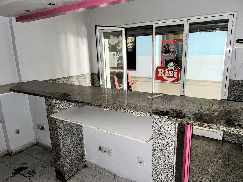 Foto ba85b649-88b8-4396-bcd0-c4ab1e41fb85. Local comercial en salobreña 41 local en avenida de salobreña en Motril