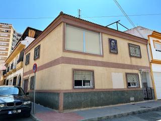 Haus in Pino 14. Casa a la venta en torrenueva