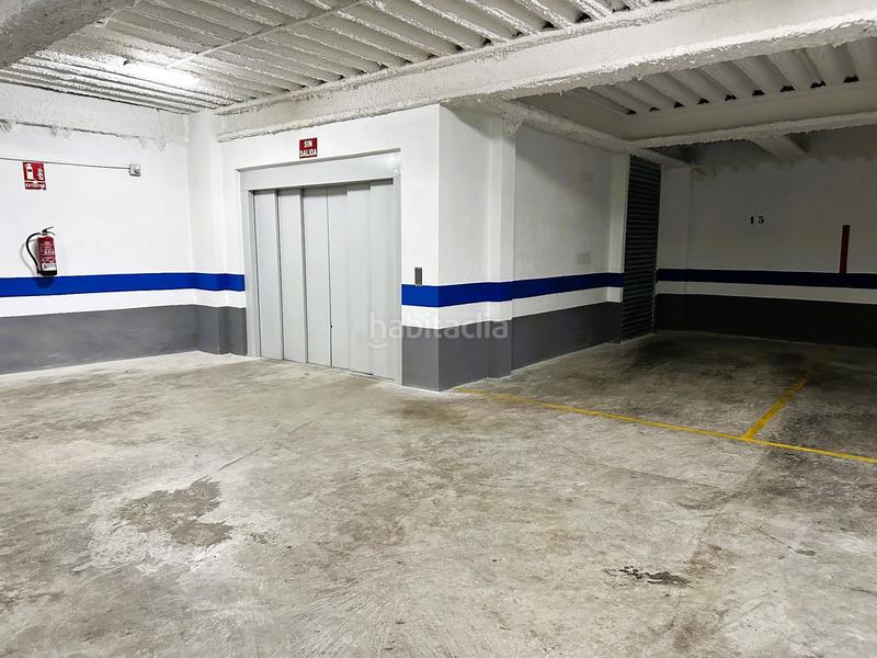 Foto 1e9f4369-bcda-4b5e-8193-3b05192d9e08. Autoparkplatz in Motril ciudad Motril