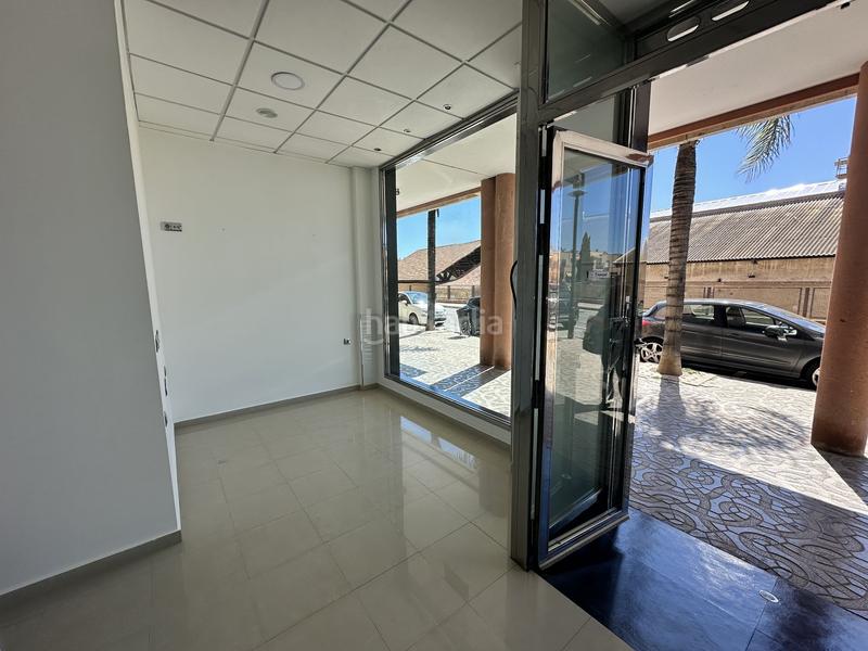 Foto 41160374-d679-4c9f-aee1-17a4b0fe99a0. Local comercial local en zona pilar en Motril ciudad Motril