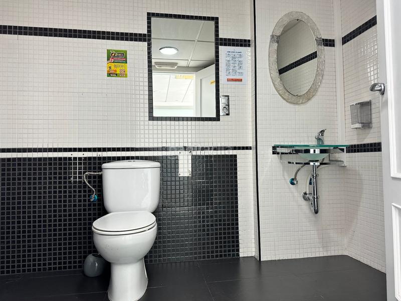 Foto 9c50b1c3-ff75-431a-a5ab-3edd80429ab9. Local comercial local en zona pilar en Motril ciudad Motril
