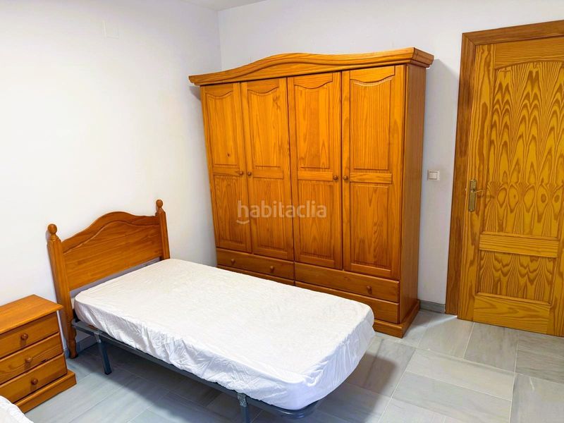 Foto 5abd5bba-4fac-4eee-bf97-bac97993439b. Pis amb calefacció aparcament a Playa de Granada Motril